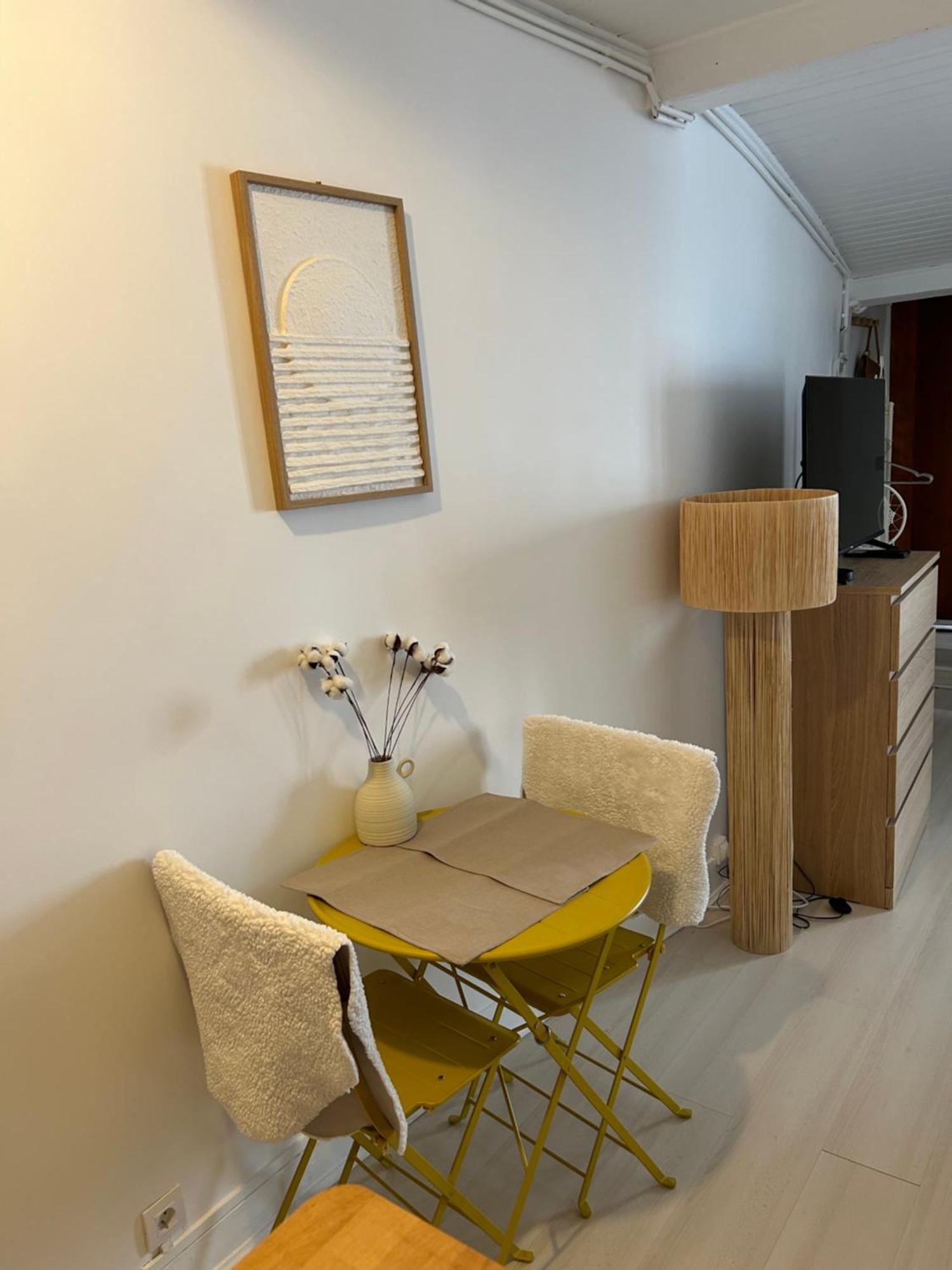 Grand Studio Entierement Renove Au Coeur De Paris 아파트 외부 사진