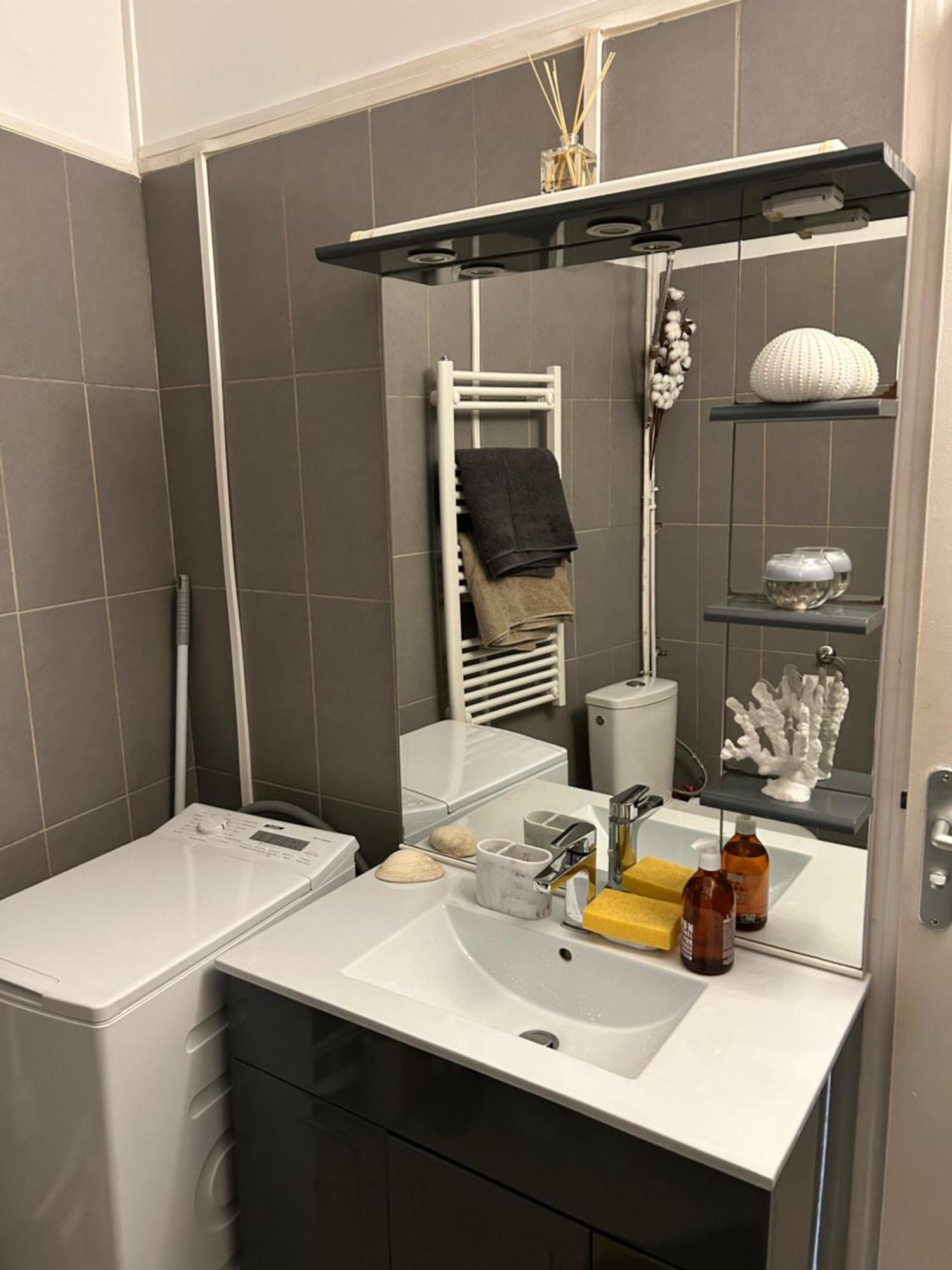 Grand Studio Entierement Renove Au Coeur De Paris 아파트 외부 사진